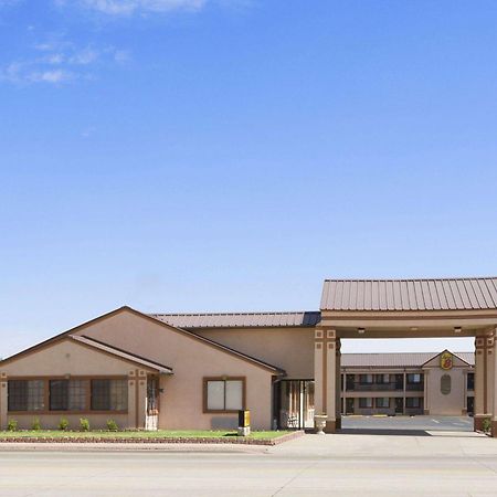 Motel Super 8 By Wyndham Childress Exterior foto